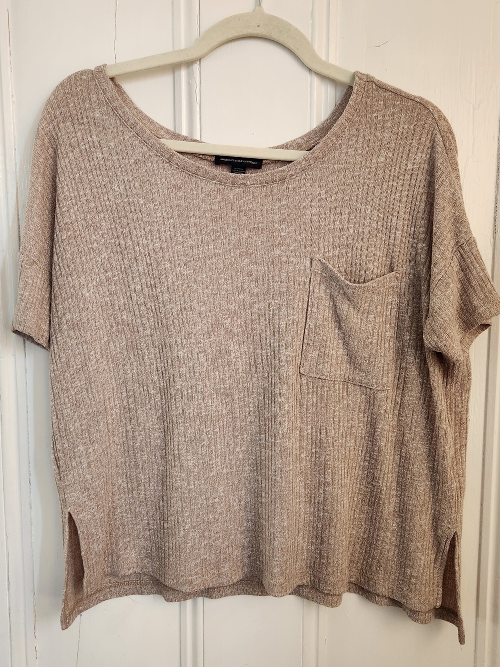 American Eagle Ribbed Short Sleeve Cropped Pocket Tee Tan Size M